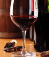 Rotwein im Glas