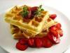 Waffeln mit Erdbeeren