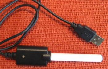 Elektrische Zigarette mit USB Ladekabel