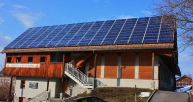 Haus mit Solaranlage