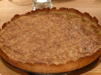 frischer Zwiebelkuchen